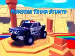 שפּיל מאָנסטער טראַוק סטאַנץ אָנליין